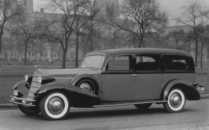 Cunningham-Cadillac V8 355-D Hearse Style 350A 1934 года
